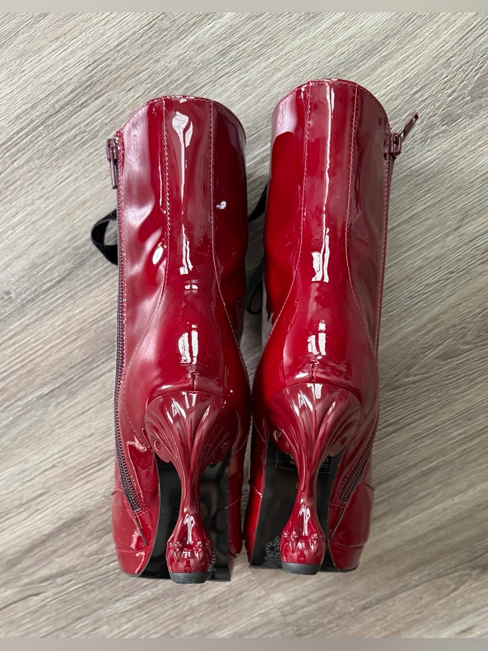 Queen Victoria Boots by John Fluevog size 9 - Picture 4 of 6